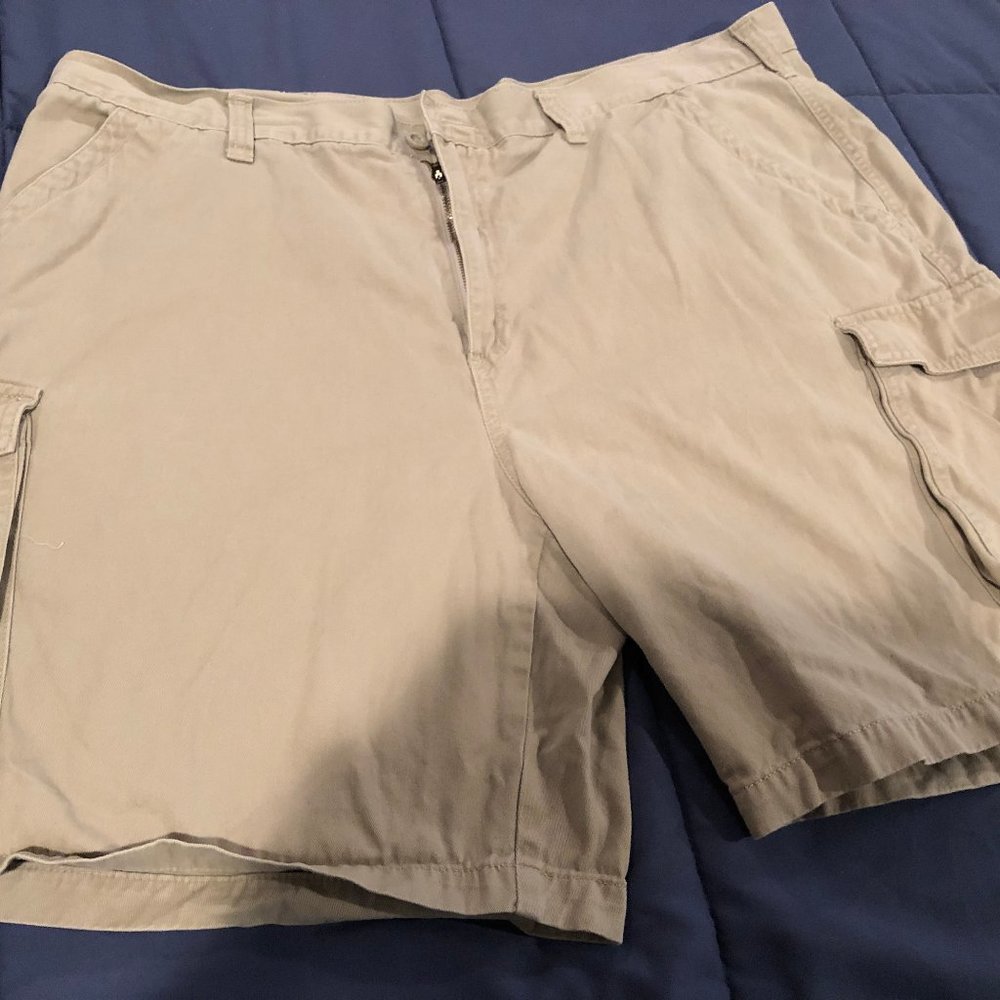 Men's Croft & Barrow cargo shorts